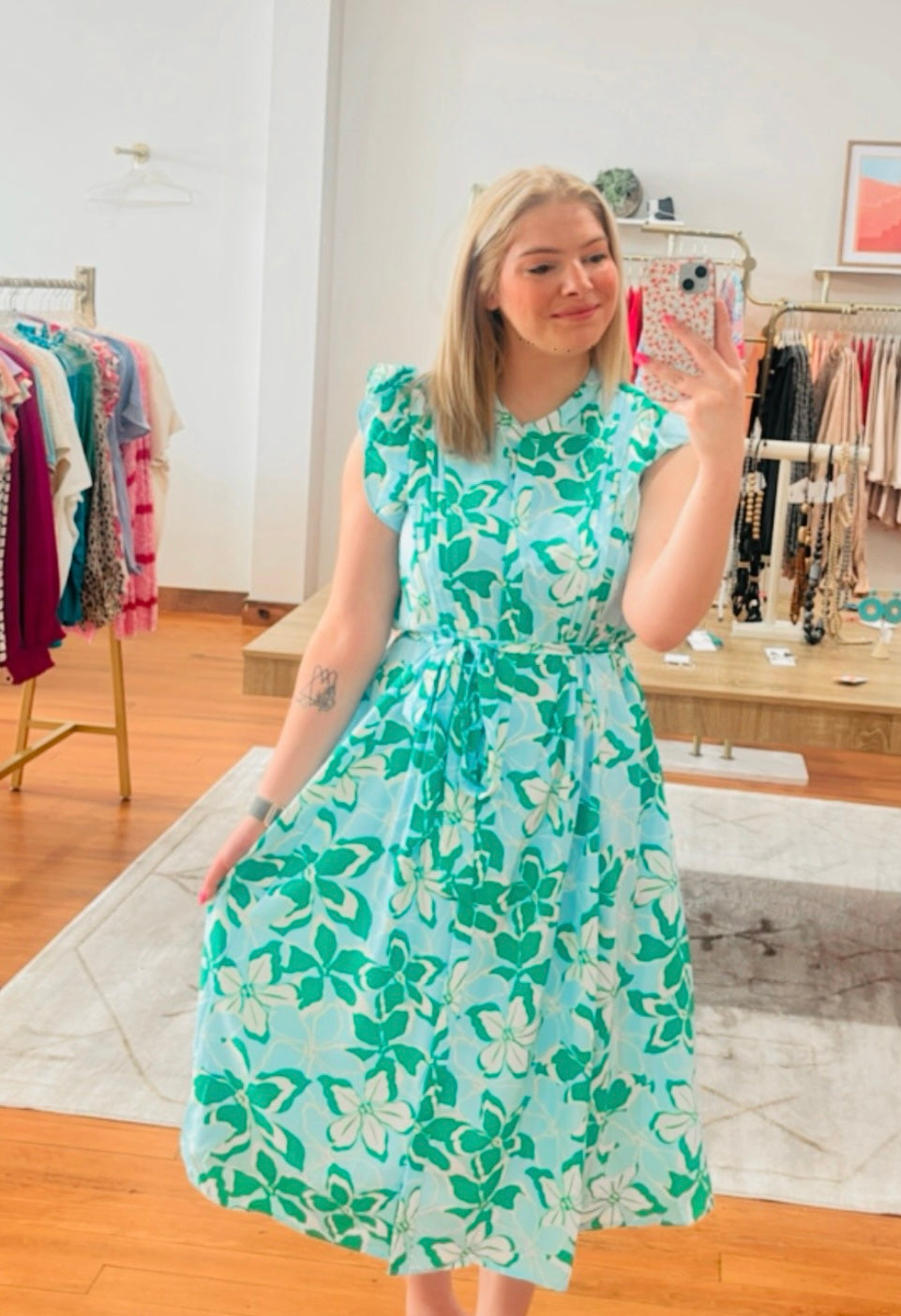 Tropical Bouquet Dress for Vibrant Elegance and Comfort