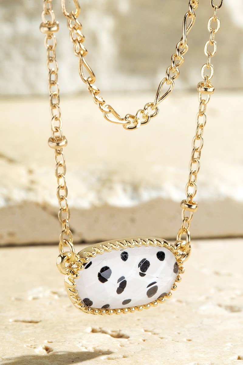 Layered Animal Print Pendant Necklace: Dalmatian(Dal) / OS