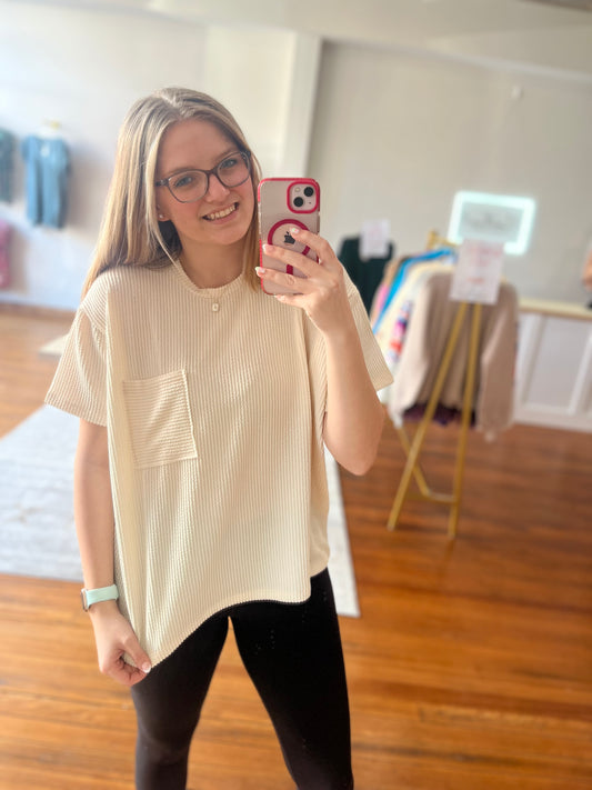 The Weekender Short Sleeve Top (Beige)