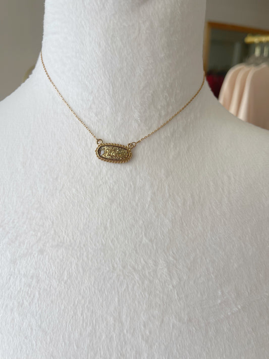 Resin Charm Necklace: Gdgd-Gold / OS
