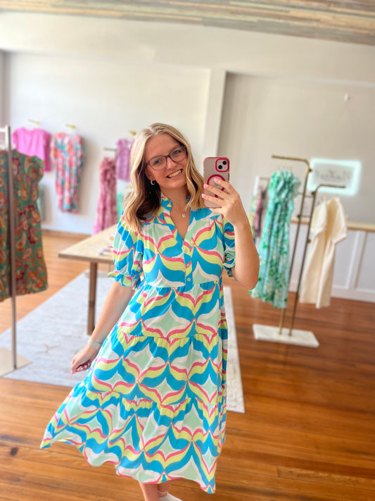 Weekend Getaway Dress for Women with V Neckline and Ruffle Details