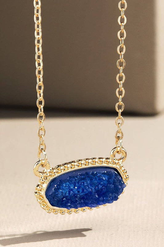 Drusy Accented Short Pendant Necklace: Blue / OS