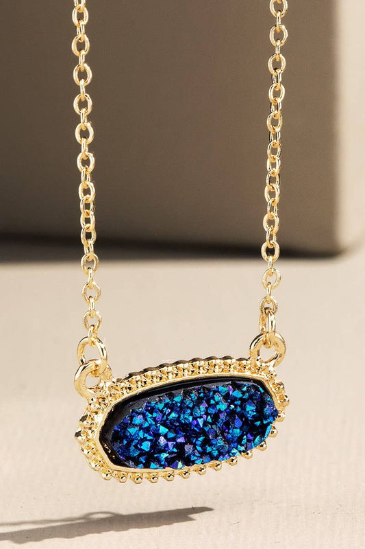 Drusy Accented Short Pendant Necklace: Midnight Blue / OS