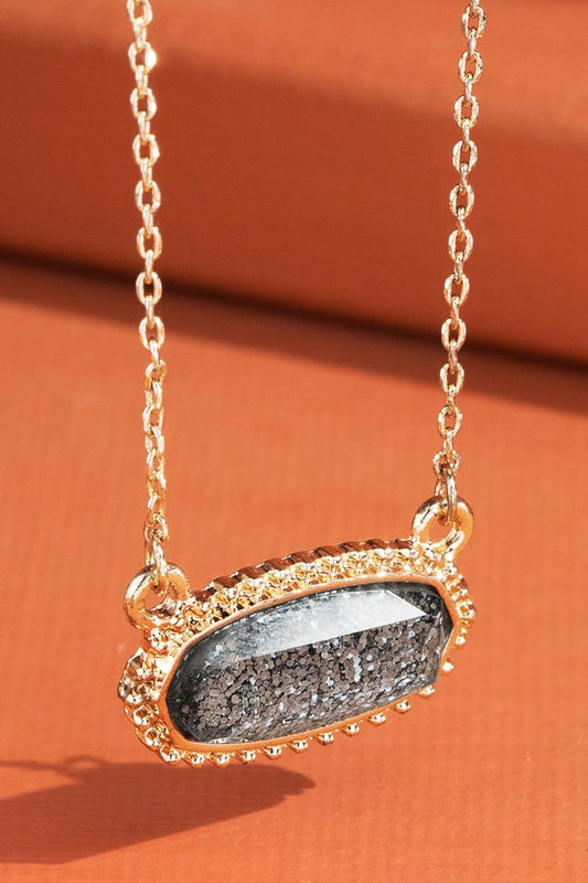 Resin Charm Necklace: Gdgy-Grey / OS