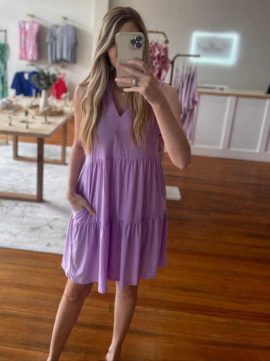 Elegant Works Dress - Stylish and Comfortable Wardrobe Essential